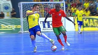 Las Jugadas Más Humillantes Del Futsal #1