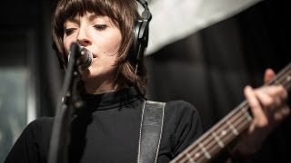 Daughter - Smother (Live on KEXP) chords