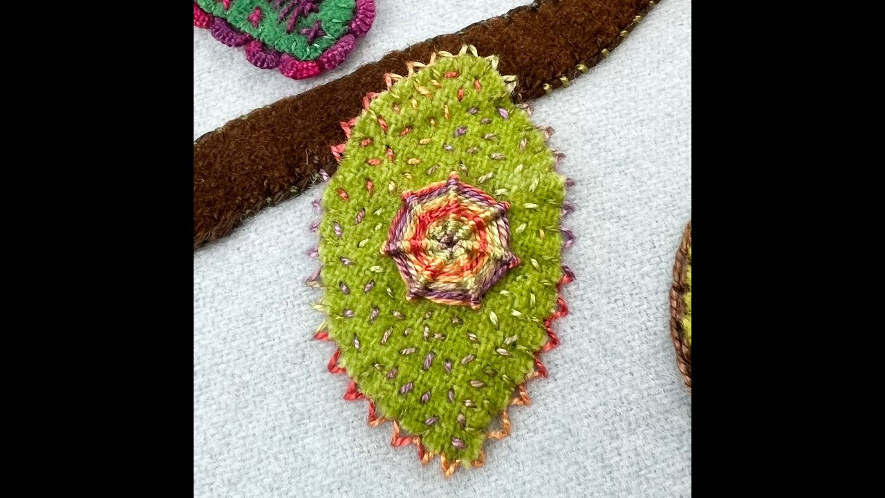 Неделя позади сентябрьских листьев