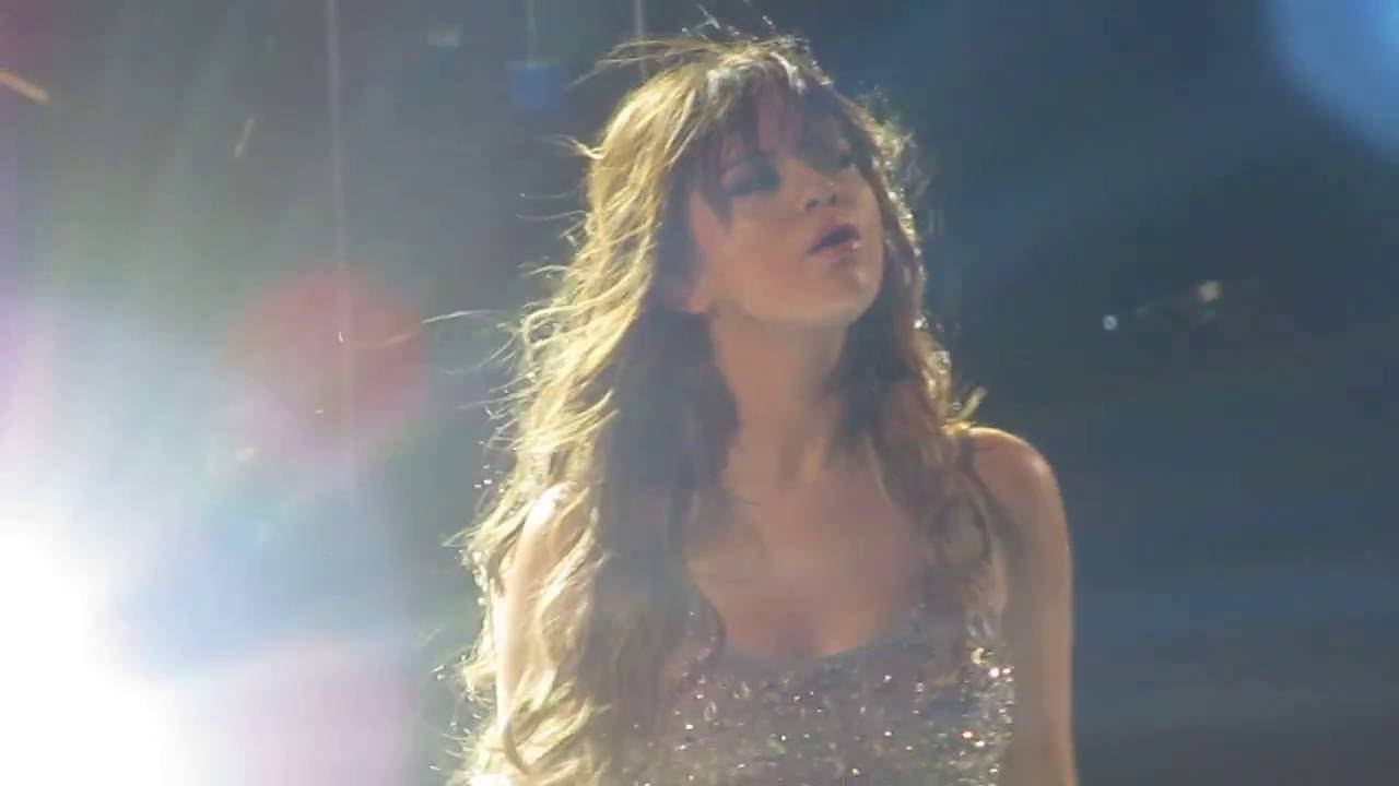 Selena Gomez-Revival Tour-Who Says/Transfiguration/Nobody/Feel Me-Live in Tulsa,OK