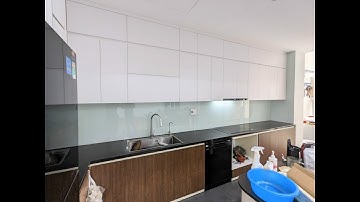 Kính Ốp Bếp Màu Kim Sa Trắng Sữa  I  Công Trình Tại Teco Thanh Trì