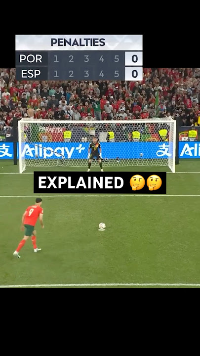 The Secret Tactic Portugal Used to Fool Spain's Goalkeeper 🤔🤔