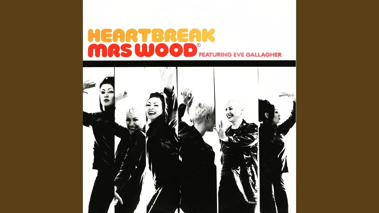 YouTube에서 Heartbreak (Whitewood Mix) 보기 YouTube에서 Heartbreak (Whitewood Mix) 보기