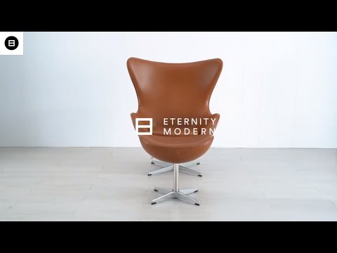 Video: Æggestolen redesignet på muligheden for stolens gyldne jubilæum