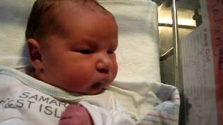 video - 20091125 - 001 - Abby's third day old.AVI