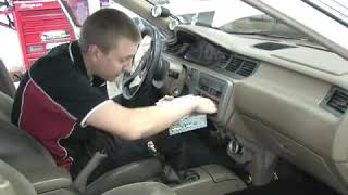 How to Remove a Kenwood Car Stereo How to Remove a Kenwood Car Stereo