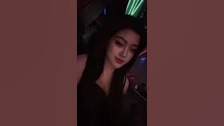 Cewek mabuk goyang ditempat dugem part3 !!! #dj #malampagiremix #dugemkenceng #nigtclub