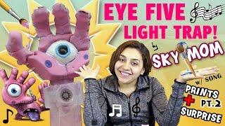 The Eye Five Hand Light Trap! Sky Mom Paints pt. 2 w/ Corny Song + Surprise! (Skylanders Trap Team)