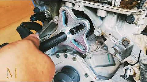 HOW TO REMOVE TIMING BELT CRANK PULLEY| CHRYSLER 3.5L|ENGINE BUILD PART 1