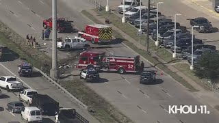 1 dead in Gulf Freeway feeder road crash