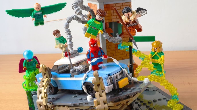 I Built A LEGO Spider-Man VS Silver Sable MOC - Check Out How It's