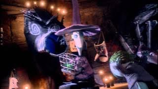 Pesadilla antes de Navidad | España | El rapto de Santa Clavos ᴴᴰ