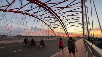 Hoàng Hôn Thật Đẹp Trên Cầu Cái Cam 2 | Vinh & Truyen
