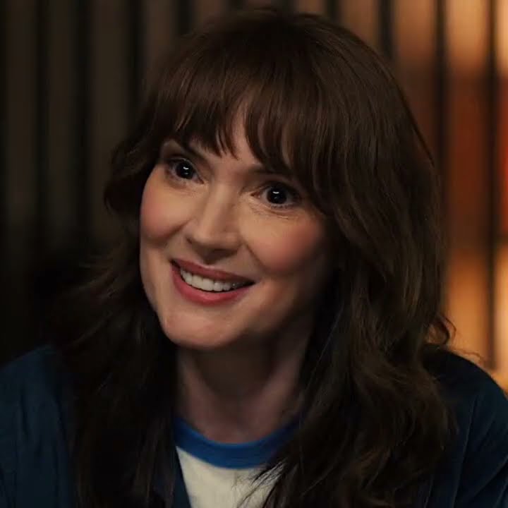 Peggy pls review #Strangerthings #Shorts #blowup