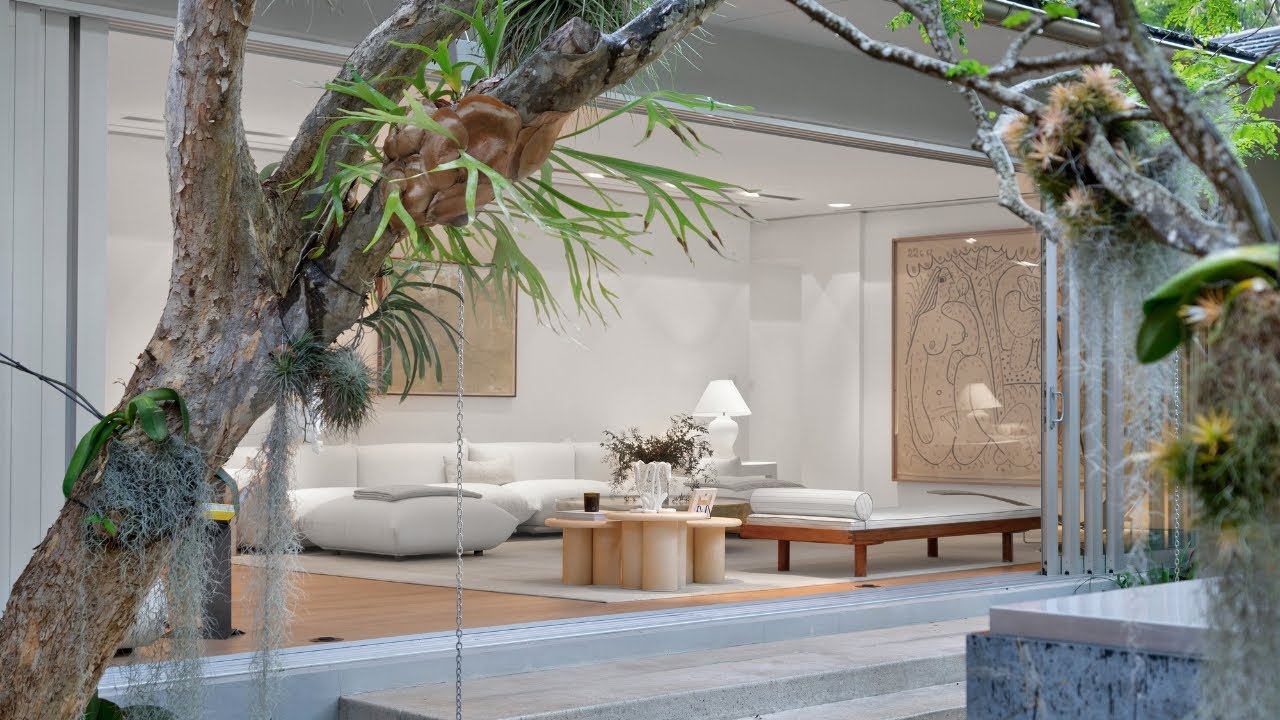 11 La Gorce Circle, Miami Beach, FL 33141