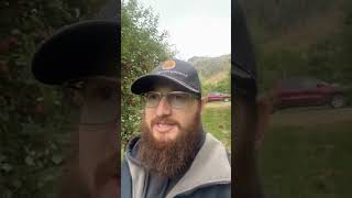 Super simple trick to gauge calcium in apples 😆
AEA Agronomist Ethan Darling is out collecting samples for the final sap reading of the season, which is CRITICAL to learn the nutrient needs of trees post-harvest.
Taking off fruit takes a ton of energy away from the tree. Meanwhile, its building next years buds, which have a serious demand for nutrients to make a successful crop next year.
Applying nutrients after harvest helps to:
📈 Increase number, size, and quality of fruit buds
📈 Increase cold tolerance
📈 Improve pollination success
📈 Increase potential fruit size
📉 Reduce disease susceptibility
🍎 More about post-harvest nutrition: https://loom.ly/rPuwLG0 Super simple trick to gauge calcium in apples 😆