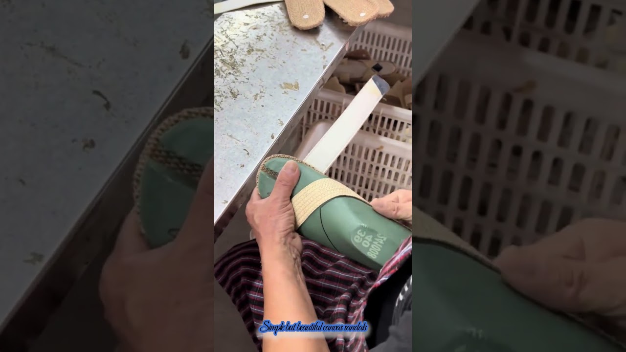 Simple but beautiful canvas sandals