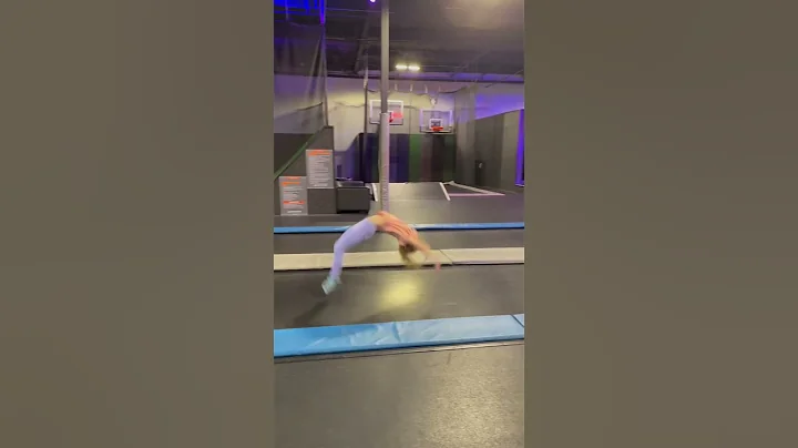 Double Back Handspring Double Front Handspring! #gymnast #skyzone #backhandspring #fronthandspring