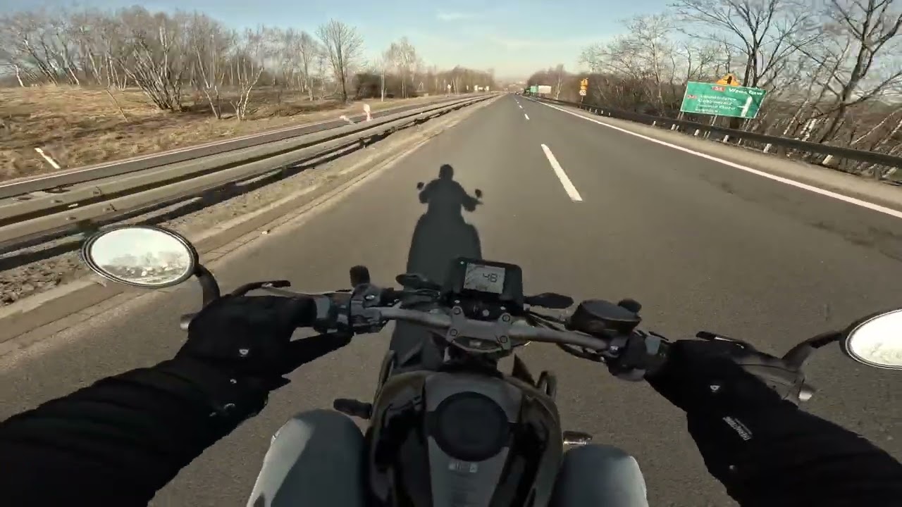 Zontes G1 125 avoiding potholes