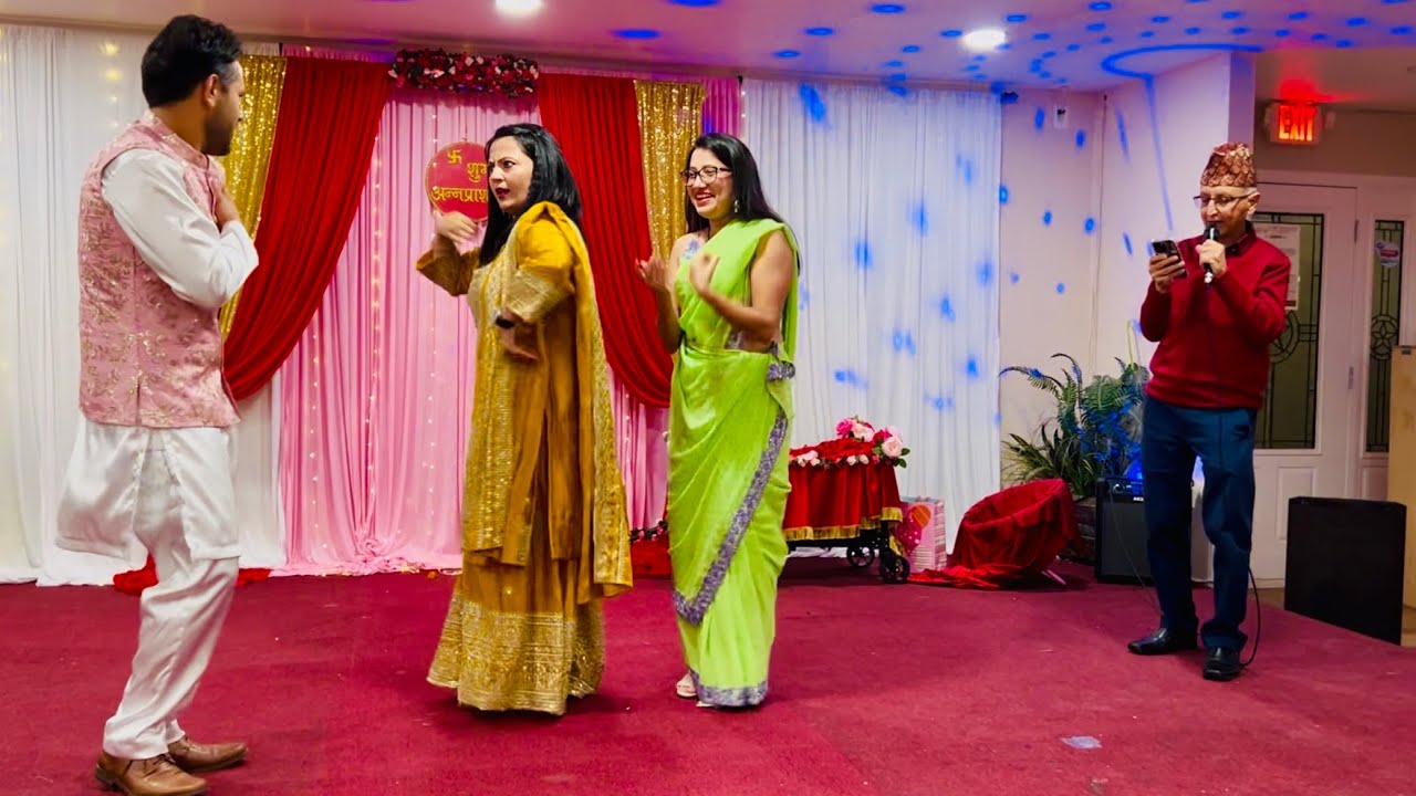 Nakkali lai bhagai lagyo jhilkeley le , perfect performance by Anil upadhaya 