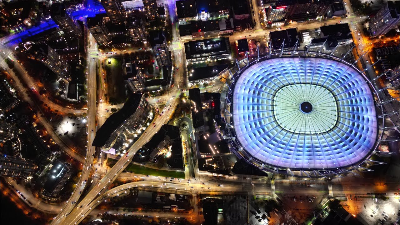 Mesmerizing Night Sky ➡️ Stadium Light Show 🌃