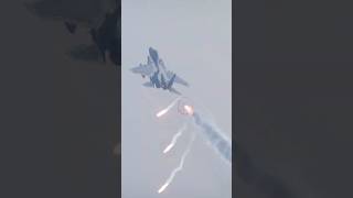 F-15 Eagle Pilot Takes Extreme Action To Avoid Missile But Fails