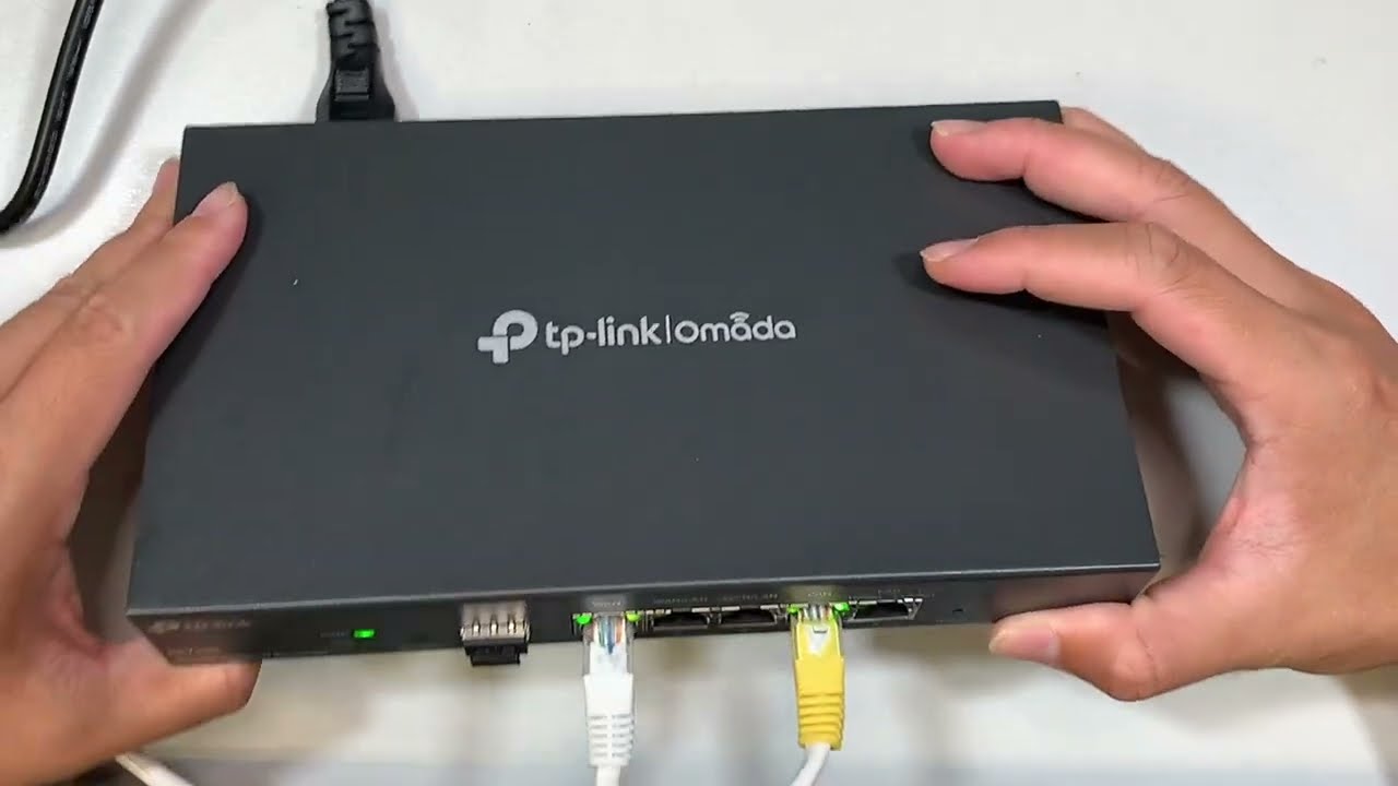 TP Link ER7206 Router Basic Setup - YouTube