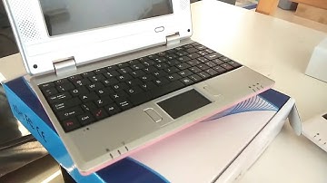 7 inch Android laptop, 512mb/4gb, 1gb/8gb optional. WST702