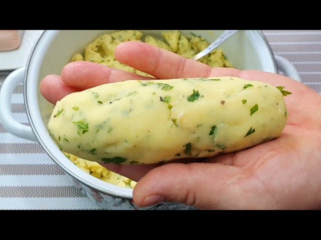 ЕСТЬ ДОМА КАРТОФЕЛЬ? ШИКАРНЫЙ УЖИН ЗА КОПЕЙКИ! ПРОСТО, ДЕШОВО И ВКУСНО! ЭТОТ РЕЦЕПТ ВКУСНЕЕ ЧЕМ....