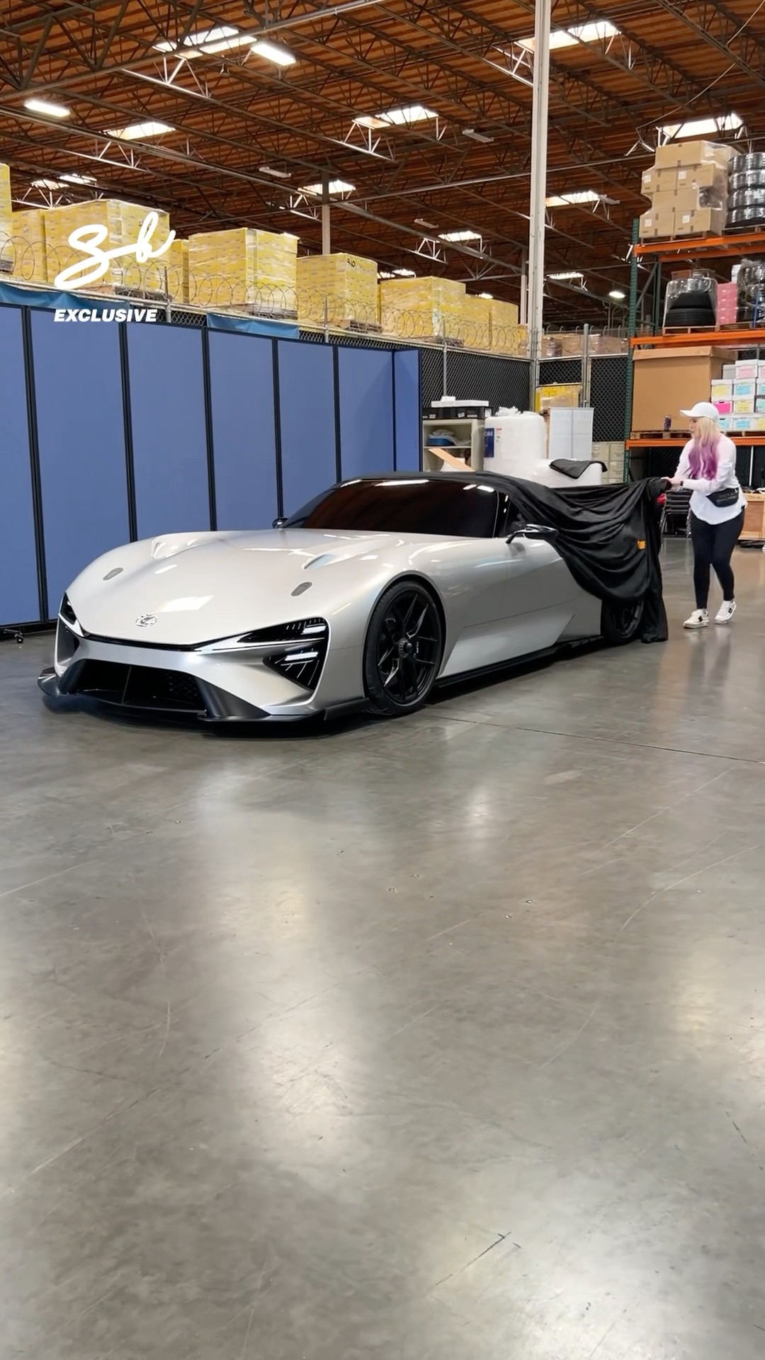 It goes from 0 to 100 in just over 2 seconds! ? #lexus #supercars #cars