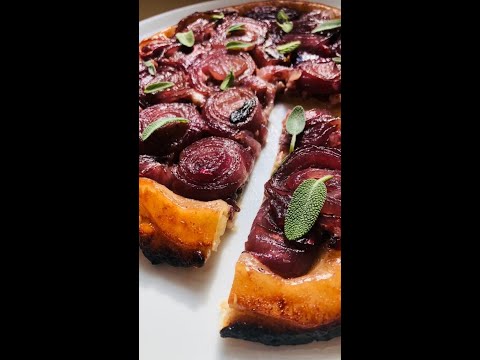 Video: Torta Abbondante Pancetta E Cipolle