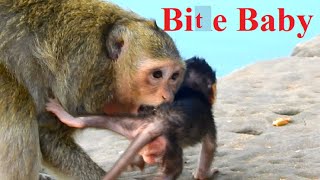 Million Pity Baby Why Patty Younger Mother Doing Like That On Tiny Baby