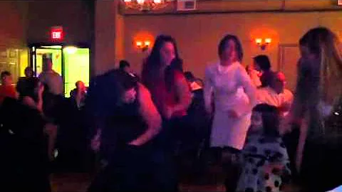 Tripodi family - electric slide