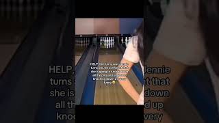 JENNIE IS NOT GOOD IN BOWLING                            #jennie #blackpink