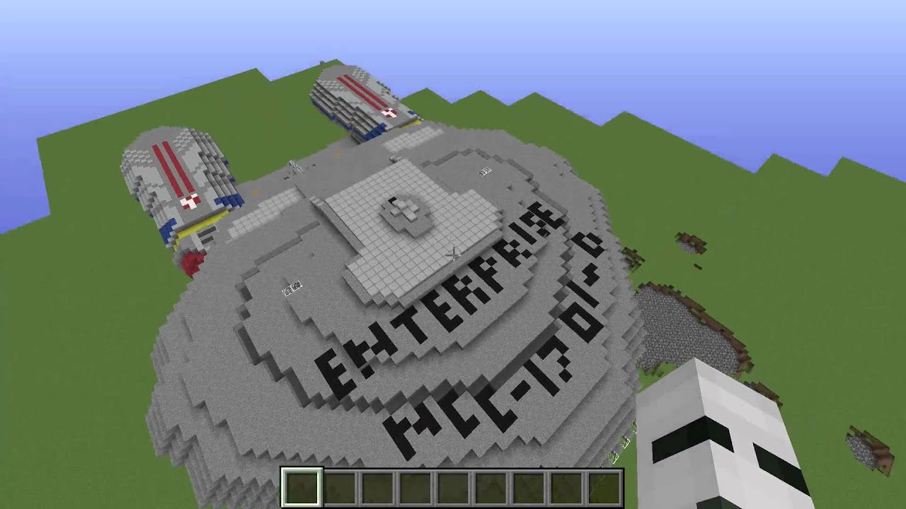 USS Enterprise-D in Minecraft