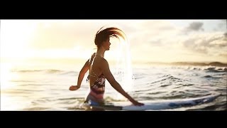 Disguised in Nature | Bianca &amp; Johanne Surfing Australia