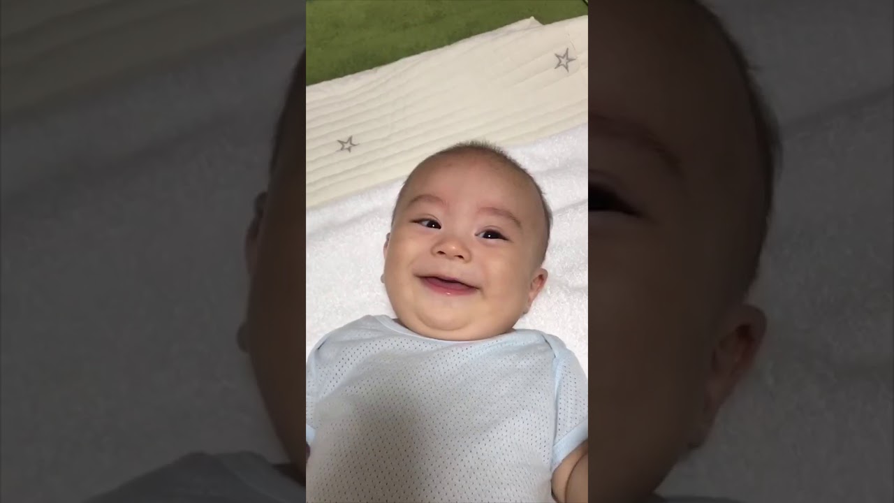 赤ちゃん笑顔 声出して笑う Youtube
