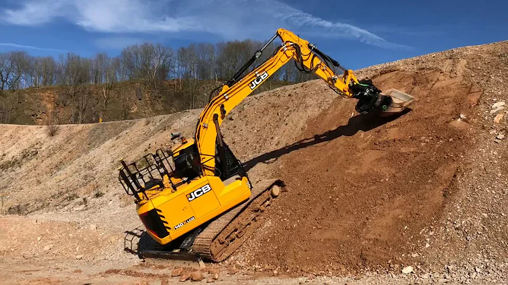 New JCB 140XHD with Factory Fit Steelwrist X18 Tiltrotator