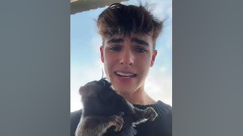 Kyle Thomas 💙 taking Freddie the monkey on his FIRST EVER walk! 🙊 he didn’t love it 🥺 #kylethoma