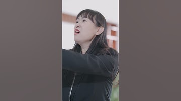 小夥為了救小女孩導致終生殘疾，卻沒想到這一善舉直接讓他獲得超能力，從此身邊美女如雲還有花不完的錢！ #熱播短劇#爽劇#逆襲