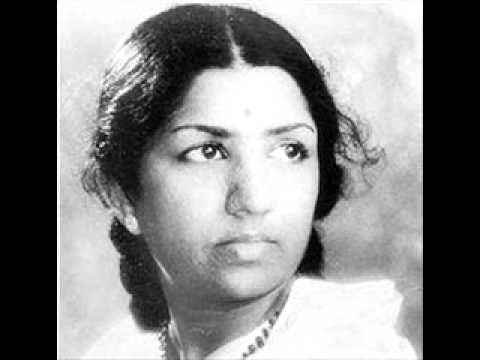 Le Chal Ri Nindiya Le Chal Lyrics in Hindi Baap Beti