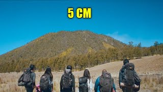 5 ORANG SAHABAT YANG MELAKUKAN PENDAKIAN DI MAHAMERU || Alur Cerita Film 5 CM