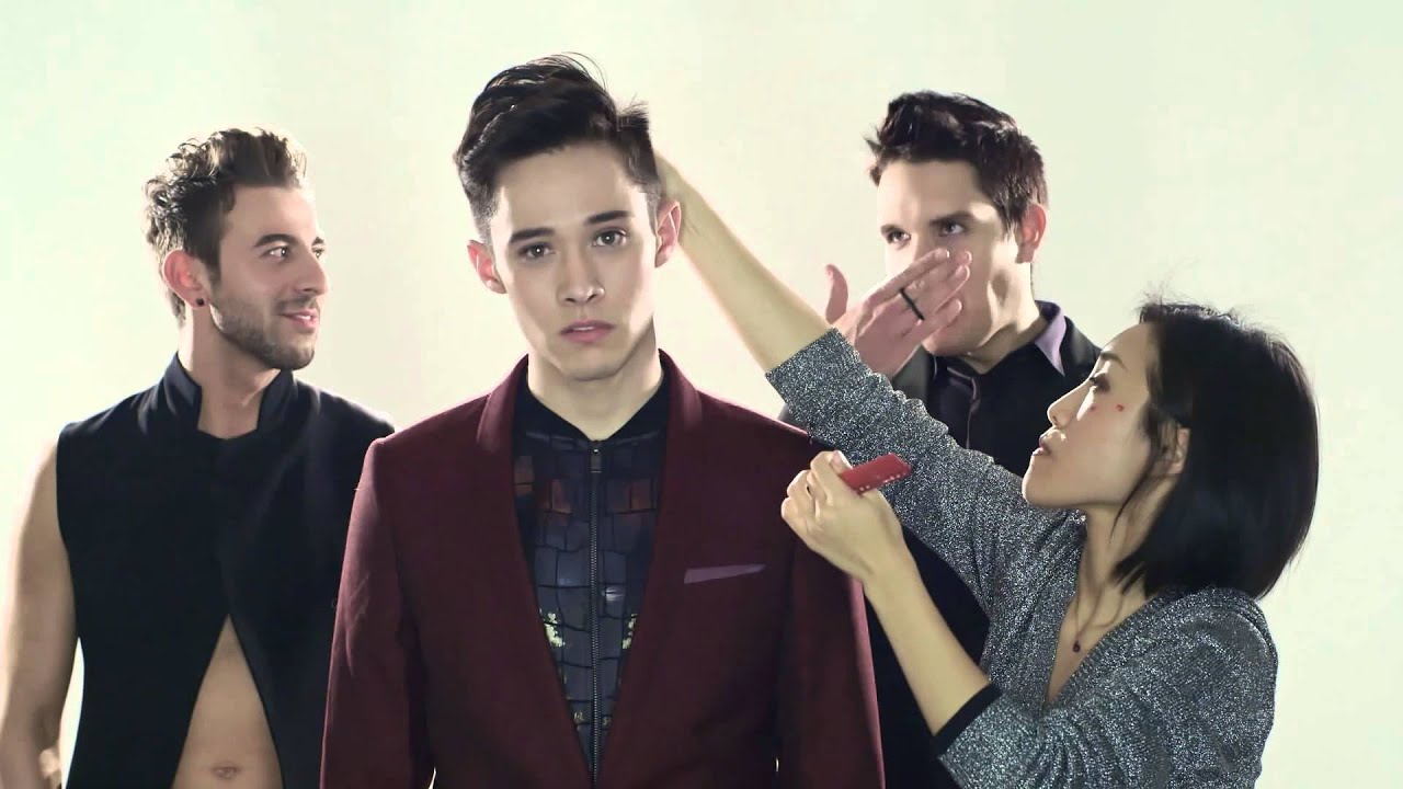EXP EDITION (이엑스피 에디션) Kim Kardashian Lips on Frankie Koki Šime - YouTube
