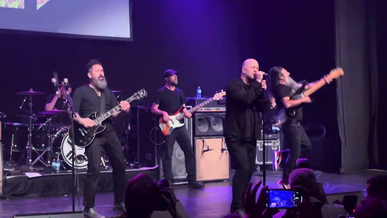 Finger Eleven - First Time - LIVE