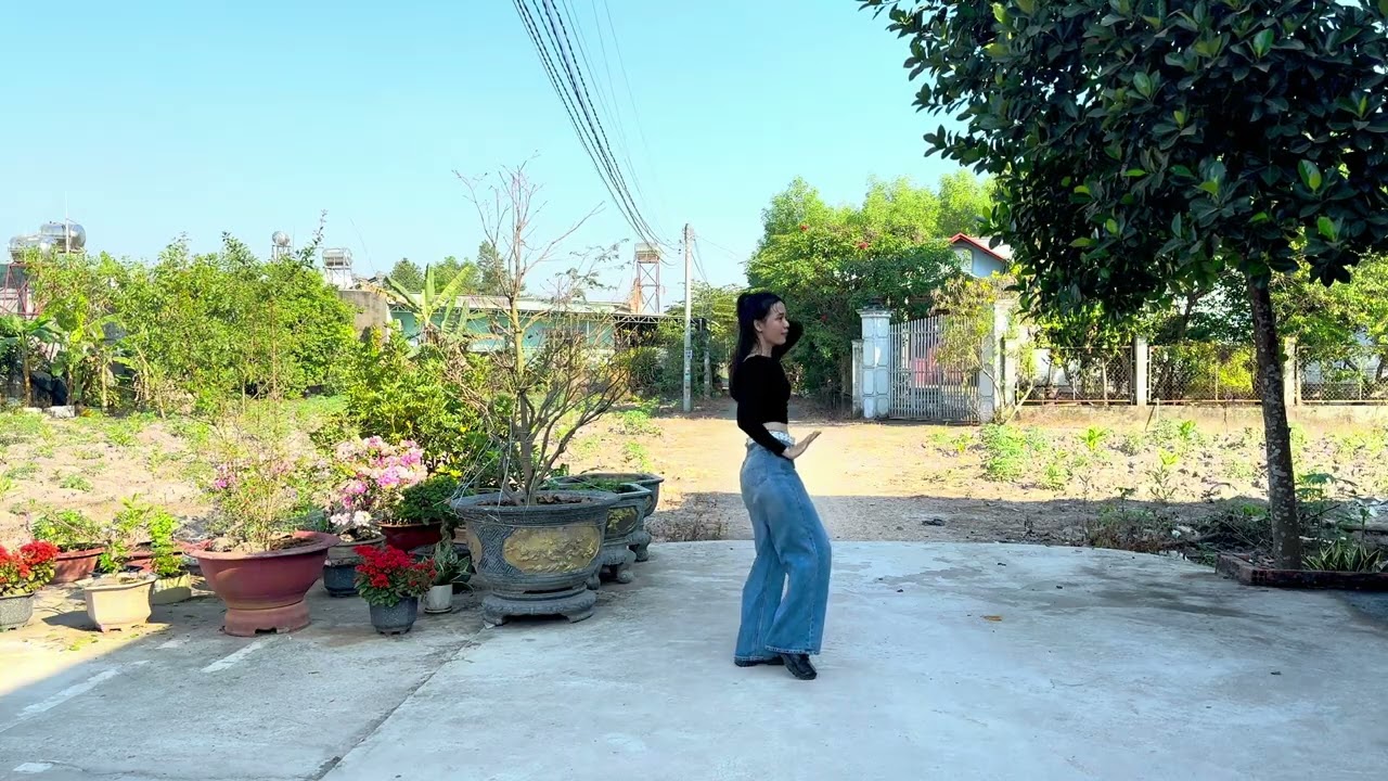 Thôi kệ đi zumba dance / Nguồn : Thuận zilo