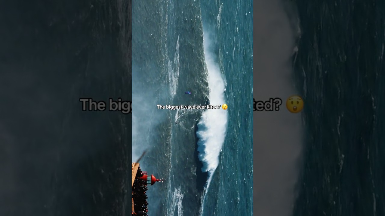 That’s insane #nazare #bigwave #kiting #duotone #jamescarew