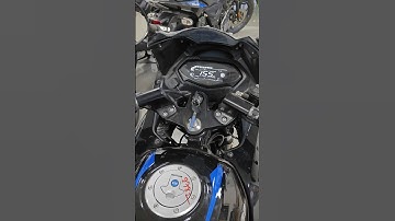 New Bajaj Pulsar 220f #2025 #automobile #bajajbikes #bike #Pulsar220f #bajajpulsar220f #motorcycle