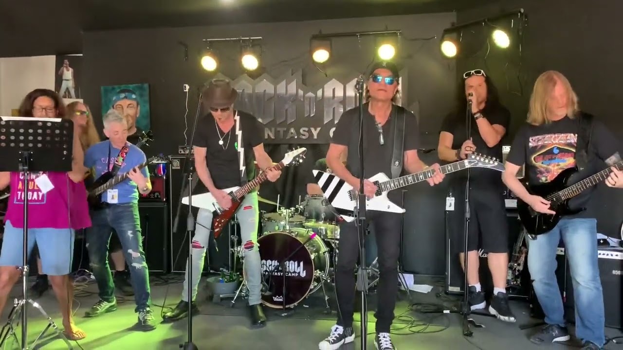 Scorpions: Rudolf Schenker e Matthias Jabs tocam clássicos com fãs