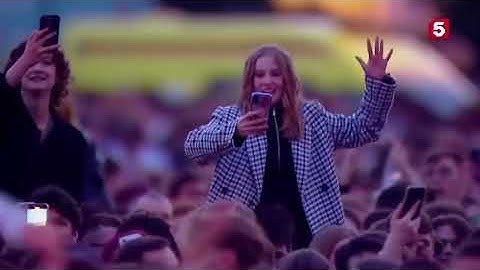 Надежда Кадышева - Плывет Веночек | ЗЕМЛЯТРЕСЕНИЕ В ПИТЕРЕ! Алые Паруса 2025