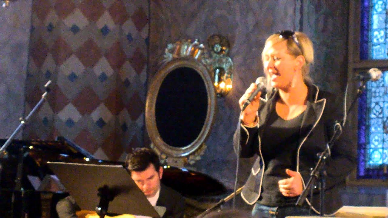 Lillemor Gustafsson-Håkansson - Ärlighet. Ljusdals Kyrka - YouTube